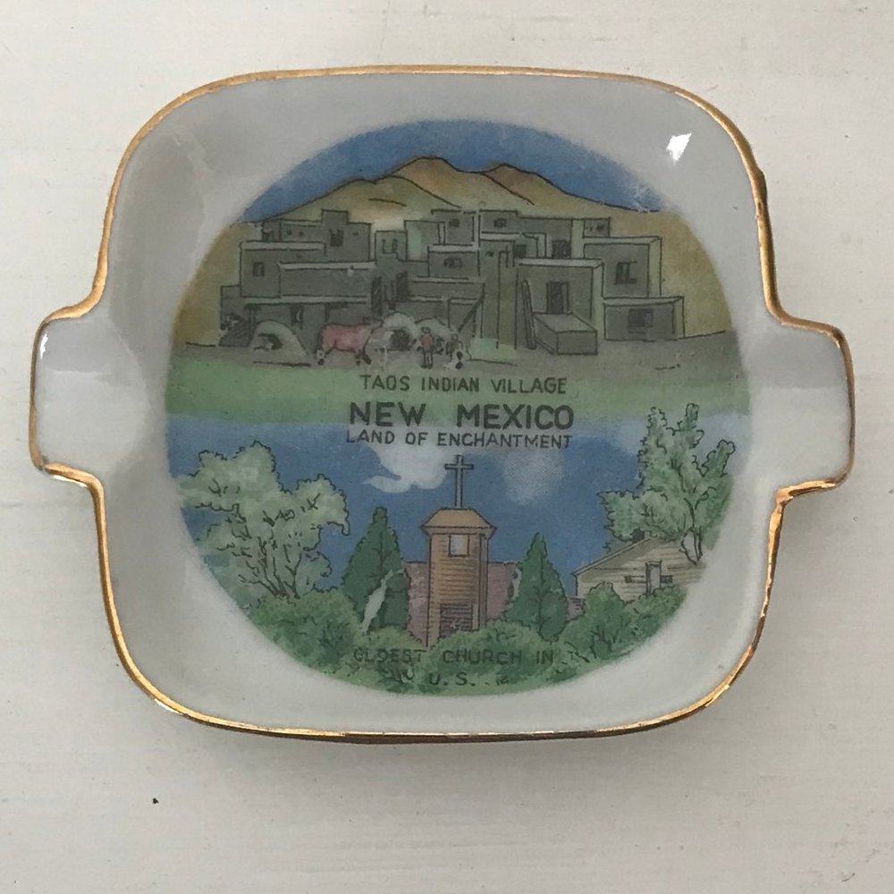 Small ceramic New Mexico souvenir ashtray VINTAGE